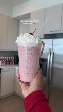 I can confirm it taste 10x better homemade😍 #chickfila #peppermint #blackgirltiktok #trending #milkshake #candycane #chickfilahacks #milkshakes #cherryontop #homebarista #peppermintmilkshake #fypシ 