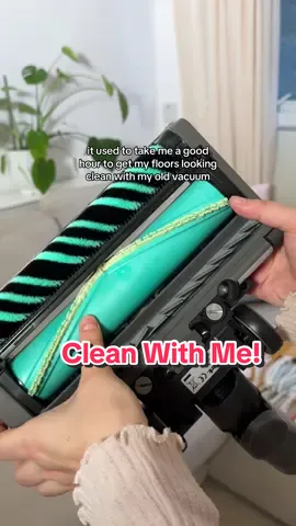 AD It’s time to clean my floors with the Shark Power Detect. This technology is incredible: the duo clean detect, edge detect, and the auto empty and charging port have transformed the way I clean my home! @Shark Home UK #sharkninja #sharkpowerdetect #smartcleaning #CleanTok #cleanwithme #satisfyingvaccuming #cordlessvaccum 