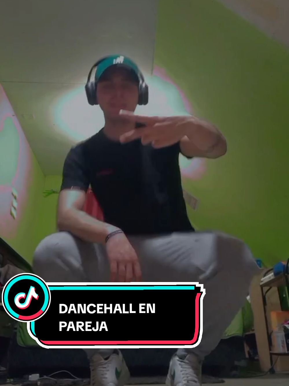 un tutorial de paso basico de dancehall en pareja #tutorial #matiasignaciomm #dancehall #pareja #dance 