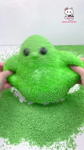FUFUSQUISHY ASM☘️🐥2100g Giant Green Chicken