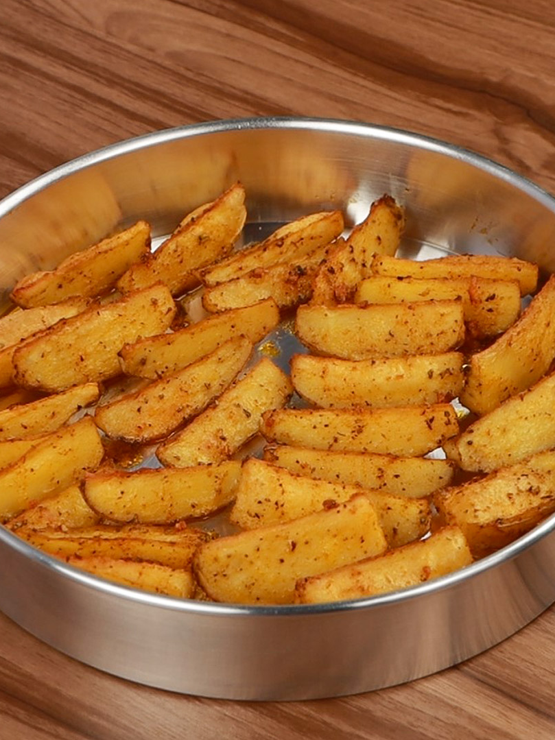 Não faça batata antes de ver esta receita fácil de batata assada super crocante! #batatafrita #foryouu #receitasimples