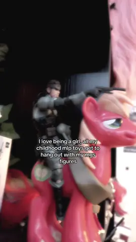 I love mlp and mgs, my little metal gear #mgs #mlp #metalgearsolid #solidsnake #bigboss #mgsv #mgs3 #mylittlepony #otasune