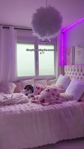 follow my brand @PRINCESS ROOM @meyamist 