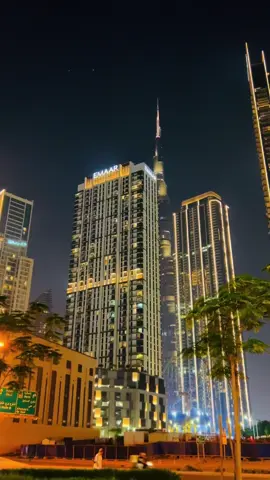 #dubai🇦🇪 #musafir #peaceful #travel #midnight #foryoupage #fyp 