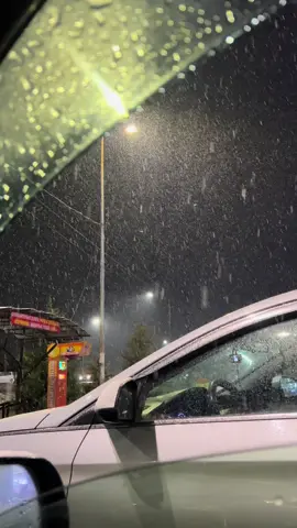 #врек #врекомендации #снегбишкек #бишкекснег #первыйснег #погода #длясторис 