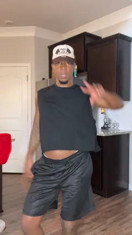 Put me in coach! @FLO Yall need a 4th member? 😂👑❤️ Dc:@sean bankhead 