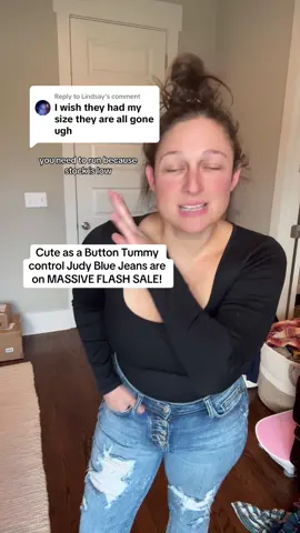 Replying to @Lindsay dont forget to size down! These jeans are stretchy and super flattering on all body types! @Judy Blue Jeans #judybluejeans #judyblue #bluejeans #denim #cuteasabutton #tummycontroljeans #tummycontrol #highwaistedjeans #straightlegjeans #distressedjeans #funfashion #trendingfashion #tiktokshopblackfriday #blackfridaydeals #musthaves 
