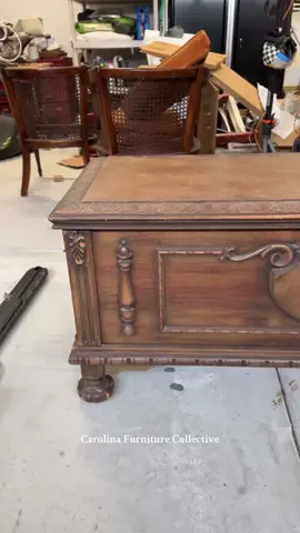 Do you have dried out old wooden furniture? You don’t need to completely refinish pieces to restore them to their original glory! Try out Furniture Salve - link in my bio #woodenfurniture #restoredfurniture #woodgrain #furnitureflipper #flippedfurniture #naturalproducts #savedwithsalve