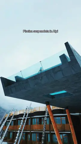 Cine trebuie sa te duca aici? 😍 #tiktoktravel #tiktokromania #calatorii #romania #iarna #ninsoare #zapada #craciun #ninge #munte #moscraciun #schi #alpi #dolomiti #italia 