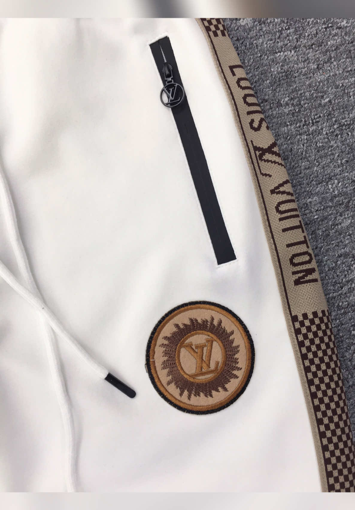 ‼️Verfügbar‼️LV Sportanzug/Größe M-38.#sportanzug#damenmode#anzüge#sportkleidung#lv#fashiontiktok#luxury#