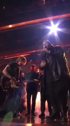 #CMAawards !! @Jelly Roll love ya brother and congrats to all of the night's winners 🔥