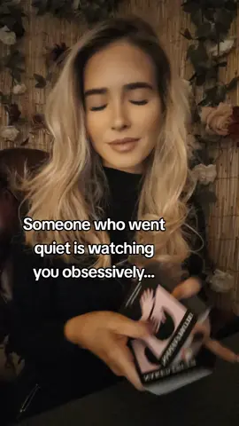 My YouTube channel: Moon and Back Tarot 🔮