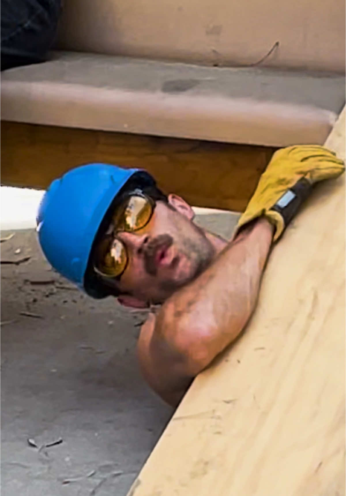 My wood is not a cutting board. @Chris Colbourn 📹: @steev 