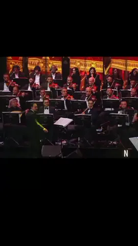 لبيه يابو عيون وساع ماغيرك أحد ألبي له #محمد_عبده #axsblor_إكسبلور #abdu 