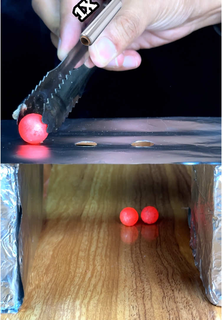 Small Red Hot Balls vs Aluminium Foil 😱 #oddlysatisfying #asmrsounds #experiment #Science