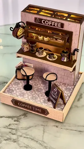 Montando uma mini cafeteria com vocês 😍 #miniaturas #dollhouse #foryoupage❤️❤️ #fy #minihouse 