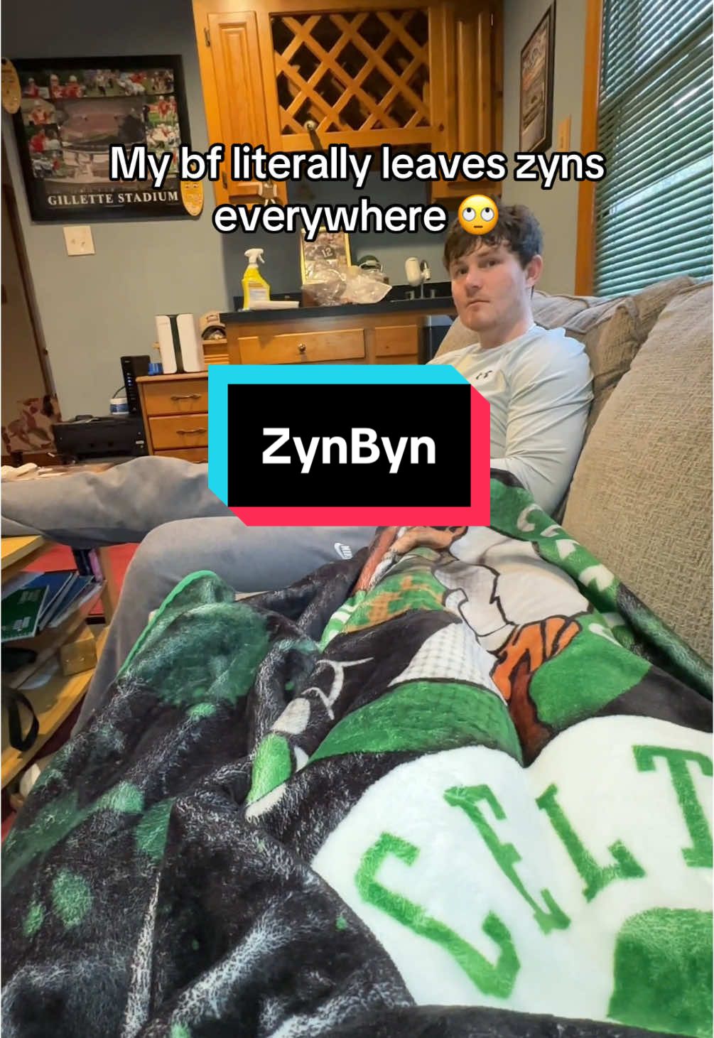 Finally a solution to all of those empty pouches left everywhere  #zynbyn #lippillow #upperdeck #zyn #zynbabwe #zyns #tiktokshopfinds #blackfridaydeals 