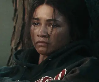 scrap🗑️ | #normalpeople #marrianeandconnell #taylorrussell #waves2019 #wavesa24 #romione #moonlight