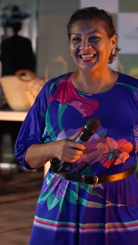 Pa’que pa’que me dices que sí, pa’que pa’que me dices que no 🎵🎶 🎙️ @Alenir Echeverria   #lafuerzadelacultura #parati #santacruzdelasierra #SantaCruzBolivia #VivaSantaCruz #cultura #fpy #SantaCruz #santacruzdelasierra🇳🇬 #viraltiktok #alenirecheverria #musica 