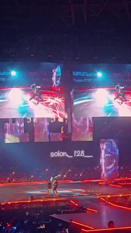 カッコイイバダさんも生で見れたのが嬉しかった😭❤ ニキとのコラボステージ最高すぎて見惚れてた( ; ; )最高のステージありがとうございます🙂‍↕️ #enhypen #Niki  @badalee__ @enhypen 