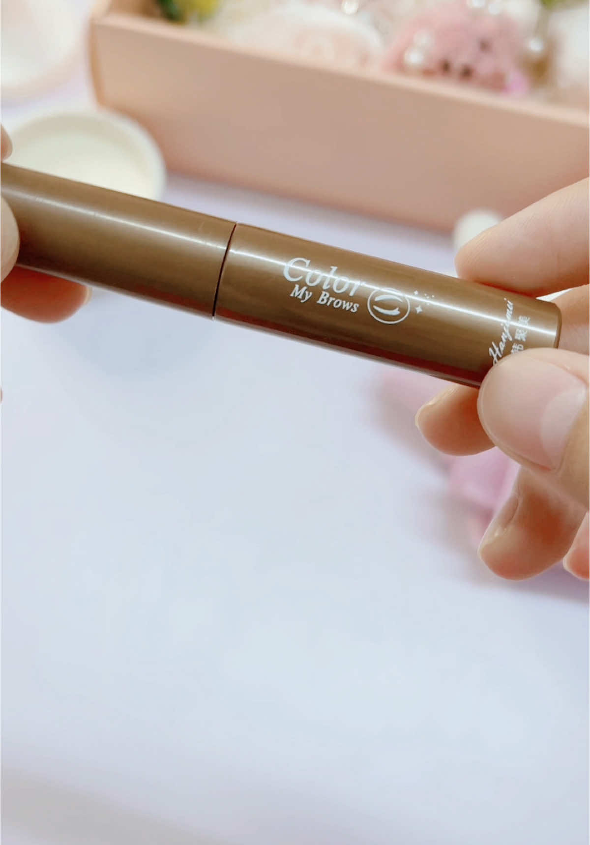 Chuốt lông mày chị Thảo Đoàn review 💕 #review #goclamdep #BeautyTok #thaodoanmakeup #mascara #longmay 