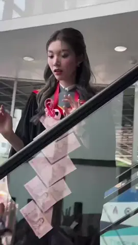 fr: X #ormkornnaphat #linglingkwong #lingorm #thesecretofus #onlyyou 