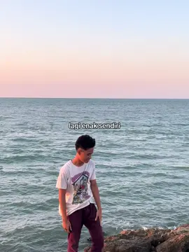 #CapCut sendiri juga enak #sad #jomblo #fyp #4u #trend 