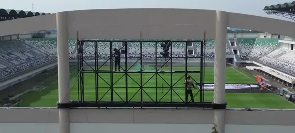 update kondisi renovasi setadion Maguwoharjo Sleman Yogyakarta #timnasindonesia #timnasgaruda #kevindiks #marteenpaes #jayidzes #elianoreijnders