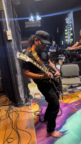 Practice for Barbarik Live Gig at Hard Rock Cafe #joebranko #barbarik #pelurucokelat #hardrockcafe #fypシ゚viral 