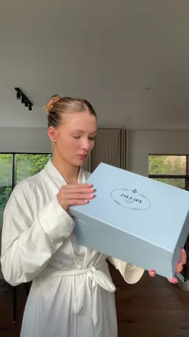 saturday morning unboxing 🤍 | #prada #unboxing 