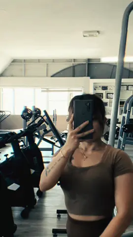 #CapCut 🤭City gym taunggyi🏋️‍♀️#ရောက်စမ်းfypပေါ်😒myanmartiktok #Gym #တောင်ကြီးမြို့တနေရာ 