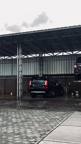 habis nyuci terbitlah mendung🙂#dieselpower #pajerosport #anps #diesel #cumidarat 