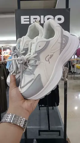 Sepatu wanita koreans style trendy hits kekinian. #sepatuwanita #sepatukoreanstyle #sepatukekinian #sepatucasual #OOTD 