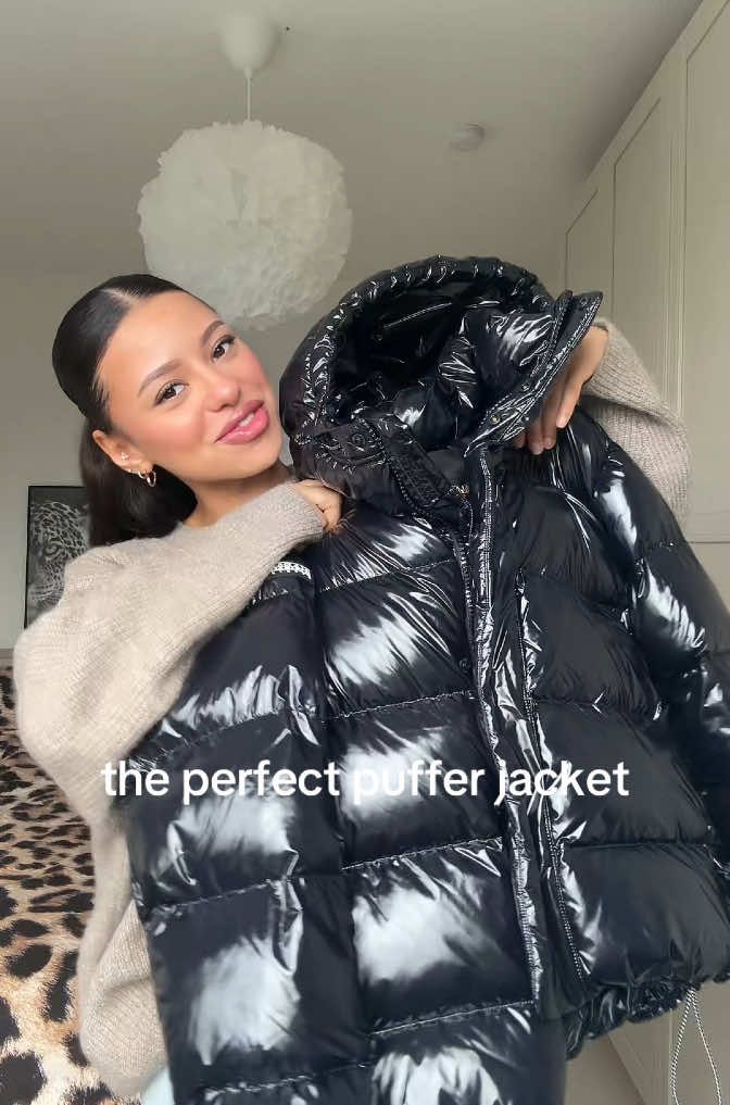 Ich hab die perfekte puffer jacket für den winter gefunden wie findet ihr sie ? @Zalando @Napapijri #pufferjacket #fashion #fashionhaul #inspo #winterjacke #OOTD #winterfashion 