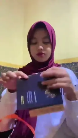 haha hihi tb2 lipat undangan😜#lewatberandamu #fyp #persiapannikah #undangan #undanganpernikahan #selangwaktu 