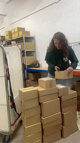Hard at work labelling your orders! 📦️ We love imagining the adventures you'll take our products on! 🏕️🫶🥾 #warehouse #warehouselife #warehouseworker #packingorders #packingorder 