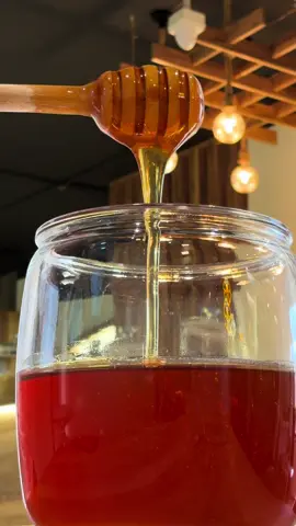 “كل نوع من عسلنا له قصة وطعم مميز! 🍯 سواء كنت تبحث عن عسل سدر كشميري، عسل زهور جبلي، أو عسل حبة البركة .... نحن نقدم لك الأفضل من الطبيعة. اكتشف الآن الفرق في كل ملعقة! 🐝#عسل_طبيعي #رحيق_العسل #عسل_السحر #طبيعة #الطبيعة_في_كل_ملعقة #ترند_العسل #عسل_فاخر_للجميع #أفضل_عسل_طبيعي #عسل_الطاقة #مذاق_العسل #صحة_وقوة_من_العسل #ترند_المنتجات_الطبيعية #عسل_لتعزيز_المناعة #جمال_العسل #عسل_نقي_من_الطبيعة #عسل_للصحة_والجمال #طبيعي_وحقيقي #ترند #اكسبلور #الشعب_الصيني_ماله_حل😂😂 