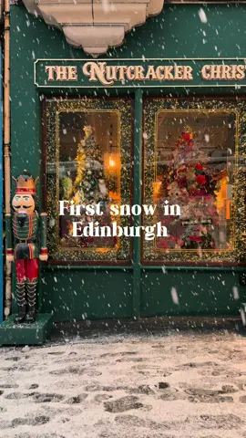 Snow in Edinburgh #edinburgh #snowinedinburgh #snowyedinburgh #winterinedinburgh #visitscotland #edinburghscotland 