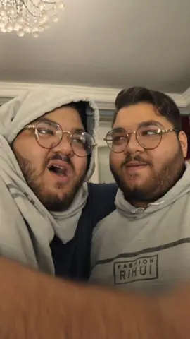 صاحبك اللي بتيجي ديما معاه و هو اصلا علي الله حكايته😂😂#el_twins_fm 