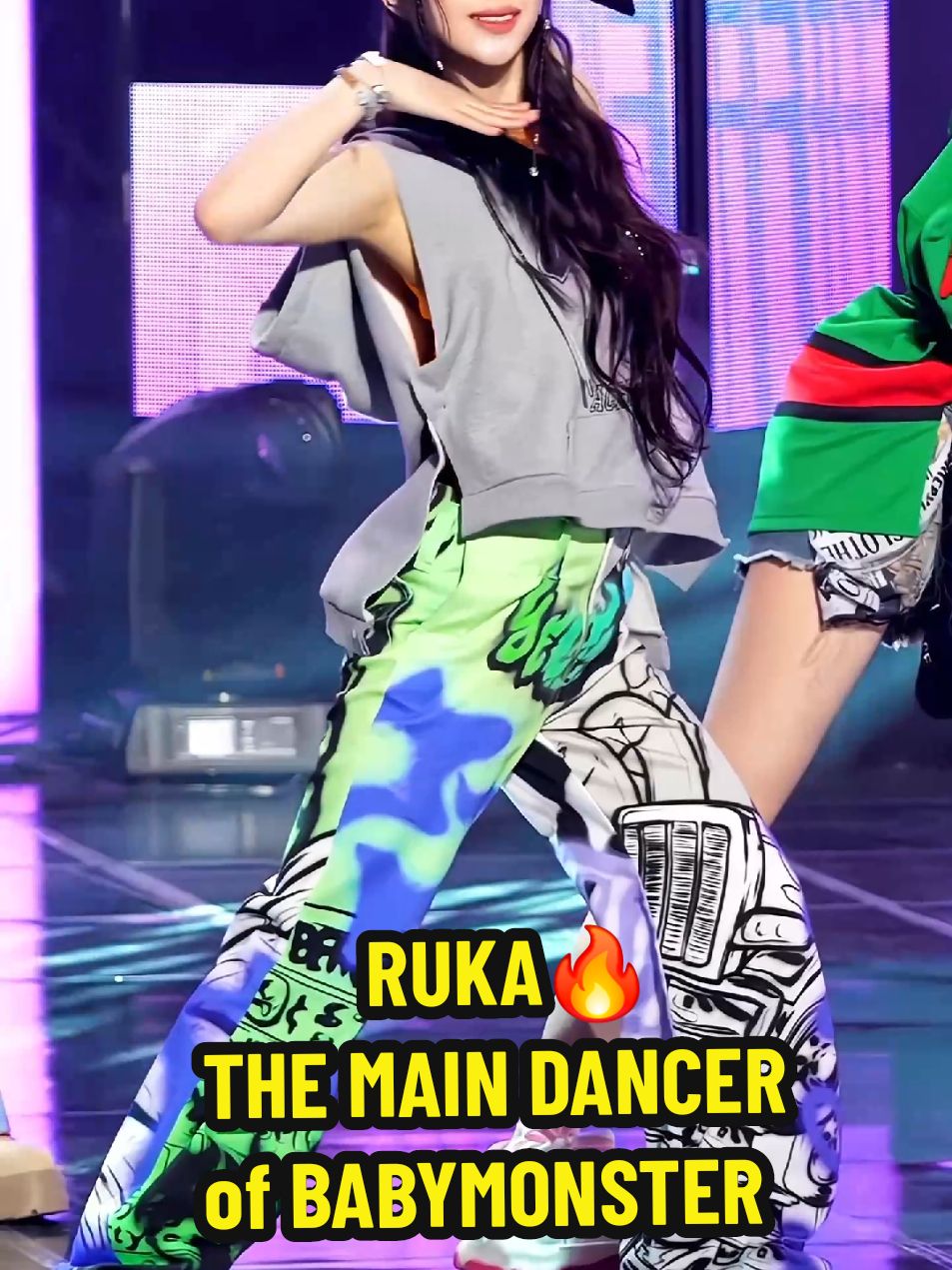 RUKA the main dancer of BABYMONSTER 🔥 #babymonster #RUKA  babymonster Music Core MBC KPOP live RUKA DANCE DRIP. Ruka topi biru, Ruka hoodie #루카 #ygbabymonster #drip #musiccore #mbckpop #yg 