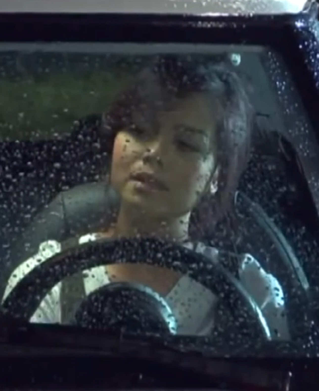 Bụi Bay Vào Mắt - Phạm Quỳnh Anh #buibayvaomat #phamquynhanh #nhac8x9x #8x9x #motthoi9x #8x9xnghegi #vpop #kyuc #hoainiem #nhachaymoingay 