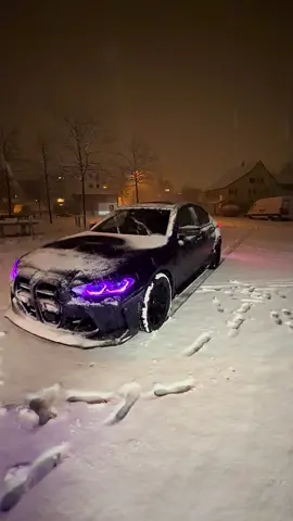 Miriše decembar, Tvoja kosa puna snega! 💜❄️                              #fyp #viral_video #m3 #competition #g80 #zatebe 