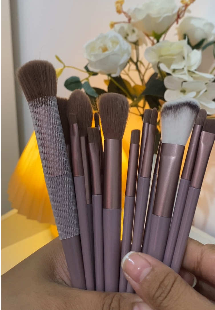 13Pcs/set makeup brushes set 🪞🎀 #makeupbrush #fypツ #foryou 