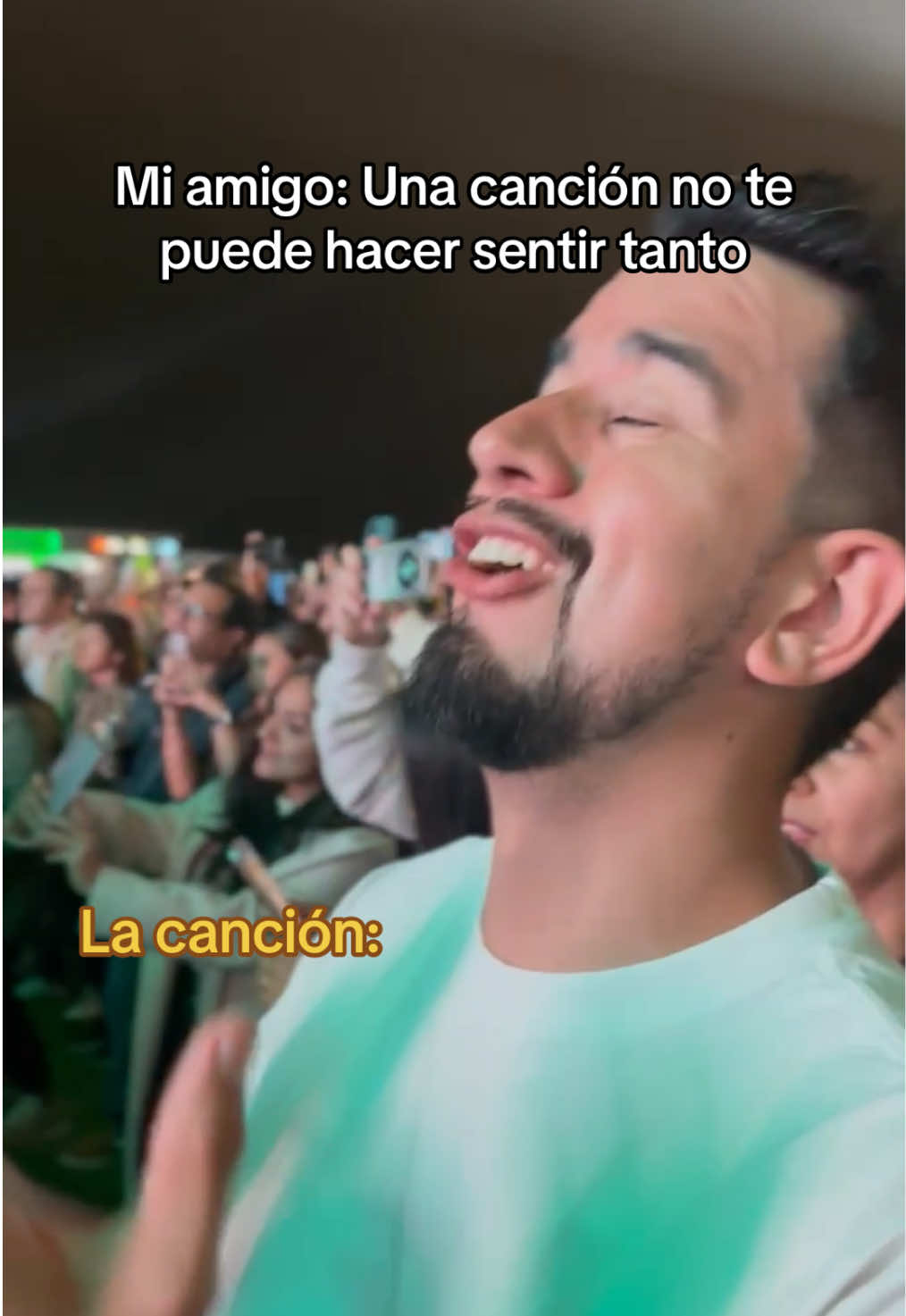 De las mejores canciones de @joeymontanaoficial estuvo tremendo @limalatinpopfest 🔥🔥 #rolphschneider #oeponrolph #noventeros #latinpopoldschool #limalatinpopfest #musica #joeymontana #tusojosnomeven 