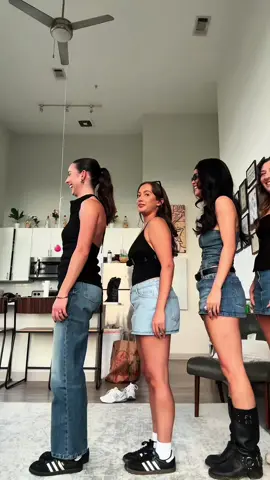 Chicken Dance Challenge… #scareprank #scarecam #prank #funnyvideo #viralvideo #fyp 