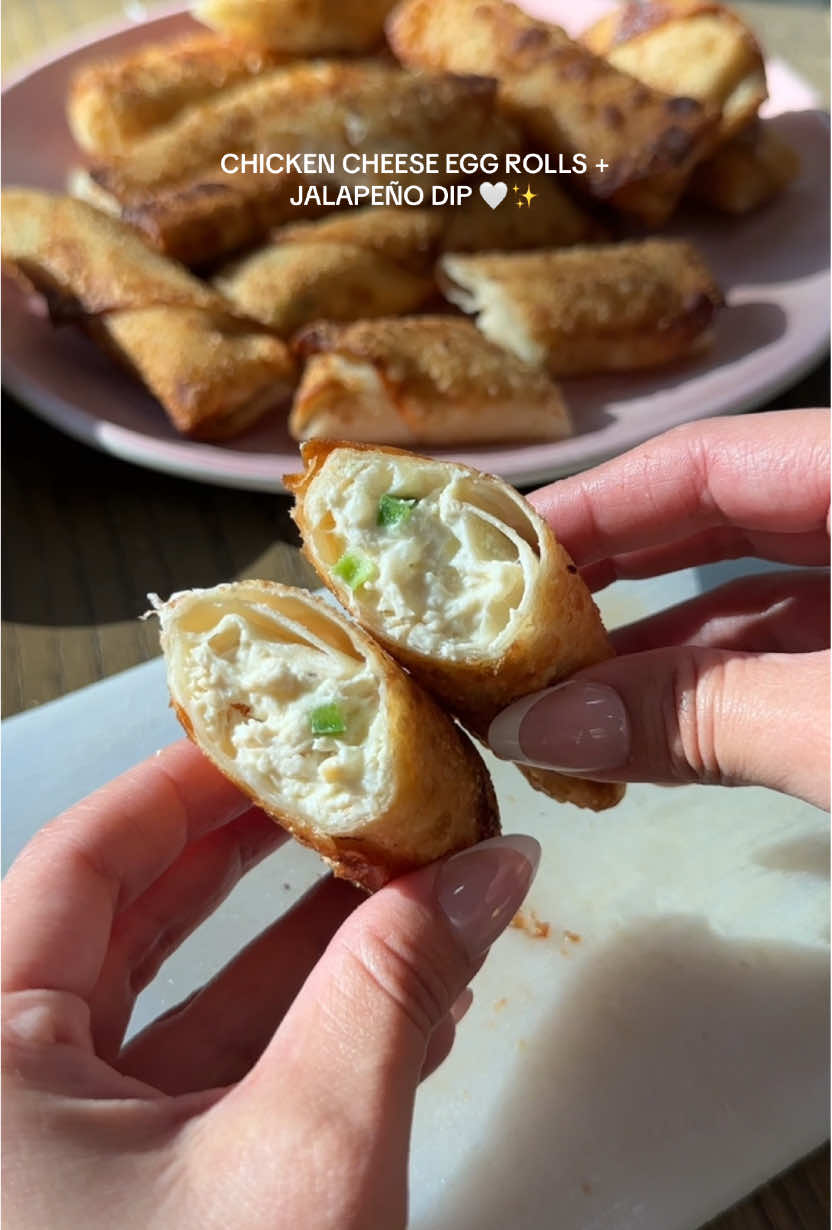 Take these to your next holiday event, they’re always a hit! Chicken cheesy egg rolls with a jalapeño dip - Wanted to share this recipe with the holidays around the corner 🤤💚 #chickeneggrolls #chickencheesyeggrolls  #jalapenodip #chickencheese #sweetnspicysnacks #popularfoods #eggroll #thanksgivingfood #japanesefryer #fryerpot #falldealsforyou #kitchengadgets #stainlesssteel 