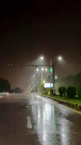 Beautiful Rainy Weather Of Islamabad☔️😍#fyp #fypツ #foryou #foryoupage #foryoupageofficiall #beautifull #view #islamabad #trending #tiktok #standwithkashmir #chanandin #1millionaudition #viralvideo #foryou #foryou #foryou 