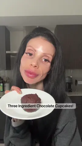 3 ingredient chocolate cupcakes that are almost too good to be true! These are grain free, gluten free, and dairy free! Enjoy!  Recipe:  1 1/4 cup apple sauce  1/2 cup peanut butter  1 cup cocoa powder  Optional: chocolate chips Bake for 30 minutes at 350 degrees  #cupcakes #baking #EasyRecipe #MomsofTikTok #easyrecipe #chocolate #lowcarb 
