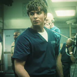 This show was soo good istg |  #monsters #monstersthelyleanderikmenendezstory #lylemenendez #monstersnetflix #netflixseries #nicholaschavez #nicholasalexanderchavez #cooperkoch #themendezbrothers #mendezbrothers #1980s #nicholaschavesedit 