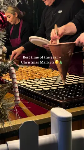 Im sooo happy these are back in Belf #continentalmarketbelfast #belfastchristmasmarkets #dutchpancakes 